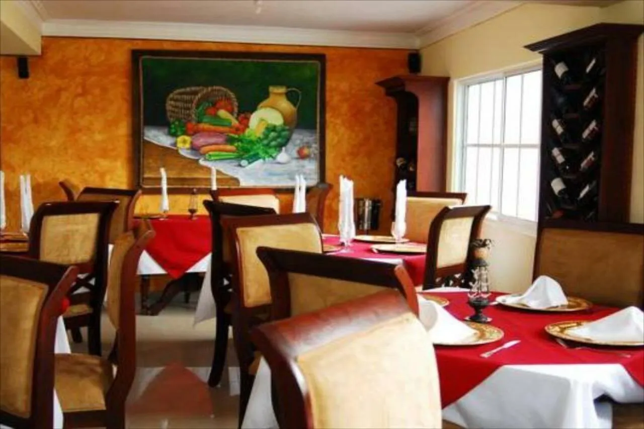 Hotel Luis V Santo Domingo 3*,